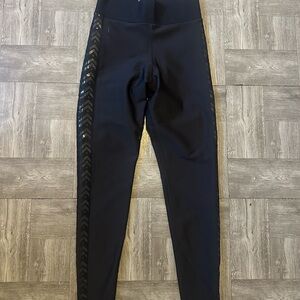 Ultracor Black High-Waisted Leggings